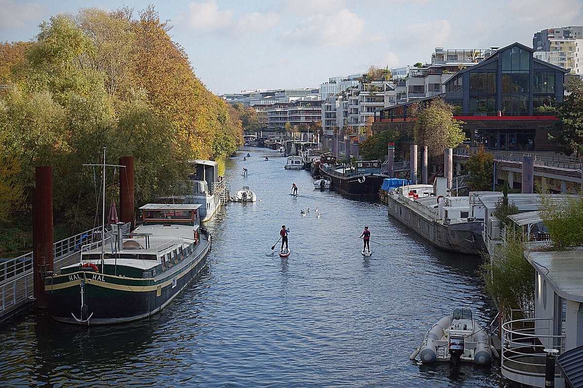 Vue de petit bras à Issy-les-Moulineaux (Hauts-de-Seine)